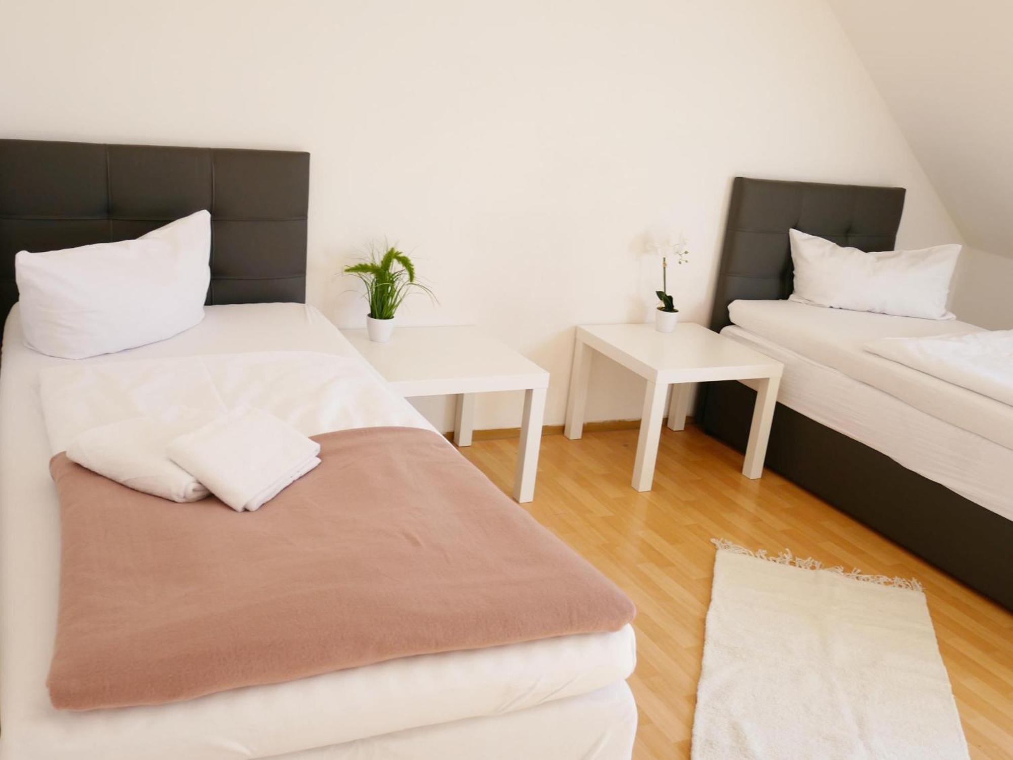 Sunnyhome Monteurwohnungen Und Apartments In Schwandorf Luaran gambar